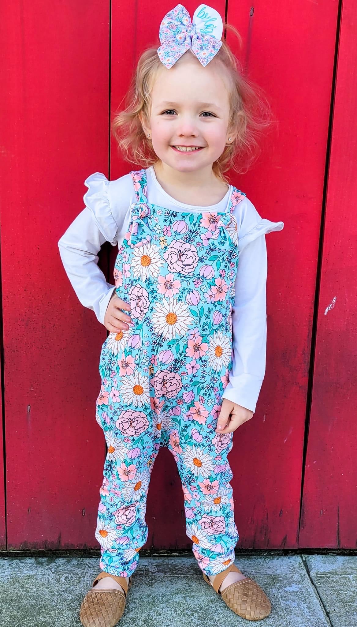 Knotted overalls