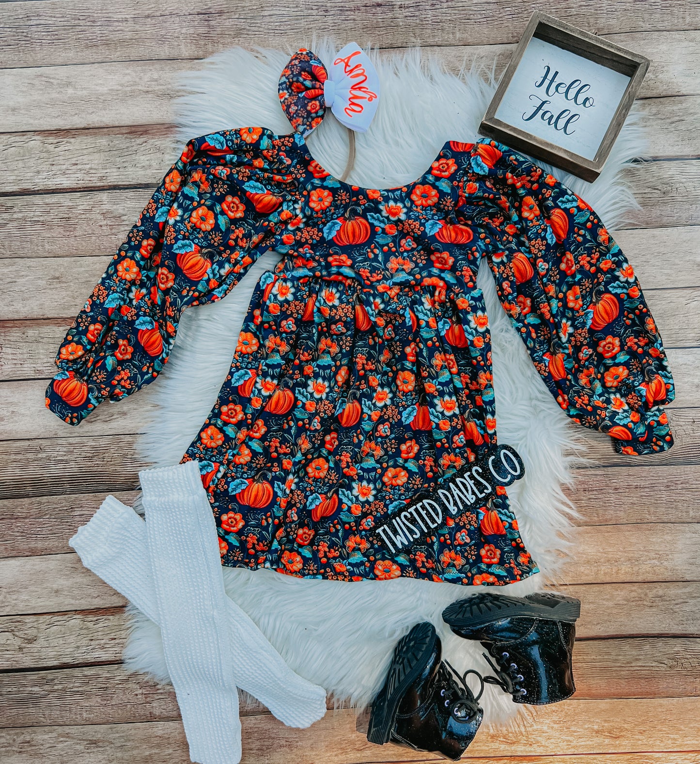 Puff sleeve dress